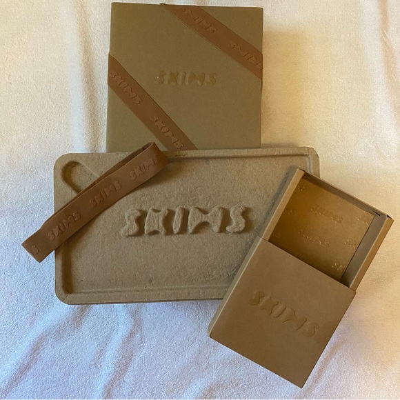 SKIMS Intimates & Sleepwear Skims Gift Boxes Skims Shoe Box Poshmark